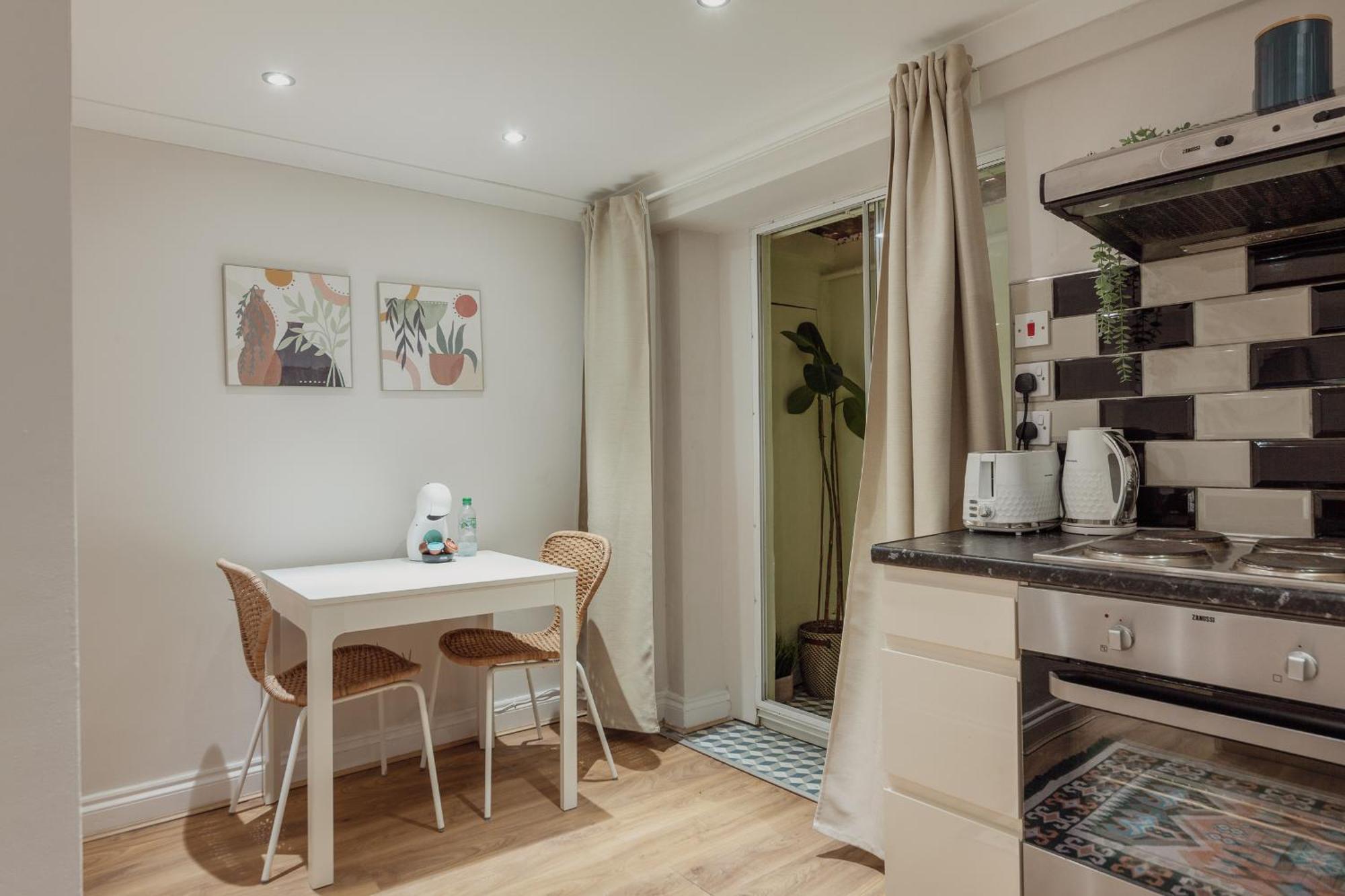 Kensington Nest Serviced Studio London Luaran gambar
